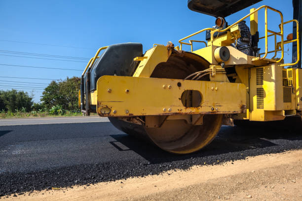 Reliable East Dubuque, IL Driveway Paving  Solutions